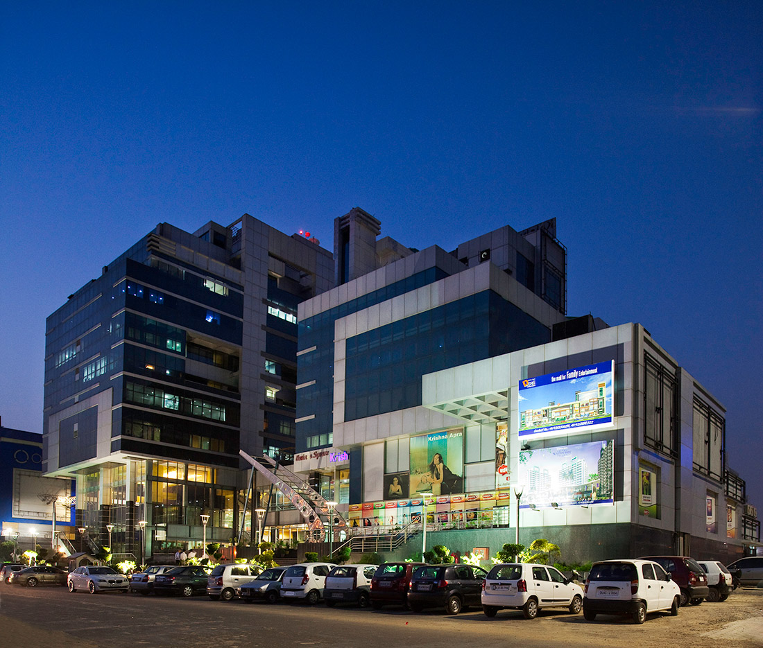 Netaji Subhash Place – Office facade by ADI Facades, Wazirpur, New Delhi
