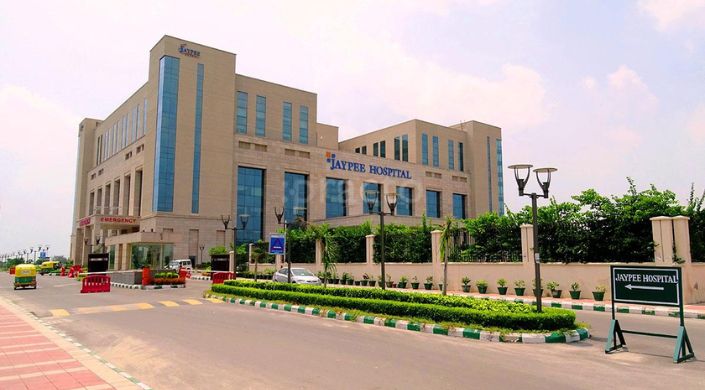 Jaypee Medical Centre – Hospital facade by ADI Facades, Sector-132, Noida