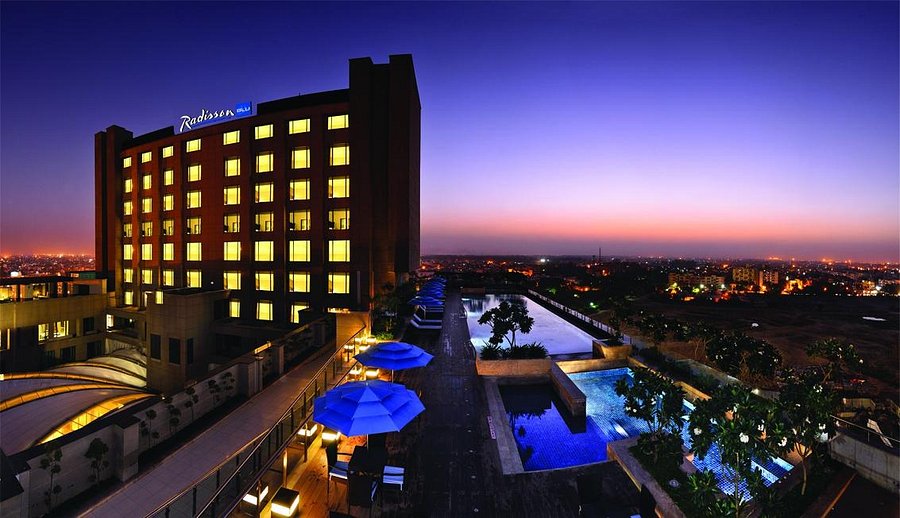 Hotel Radisson Blu – Hospitality facade by ADI Facades, Paschim Vihar, New Delhi